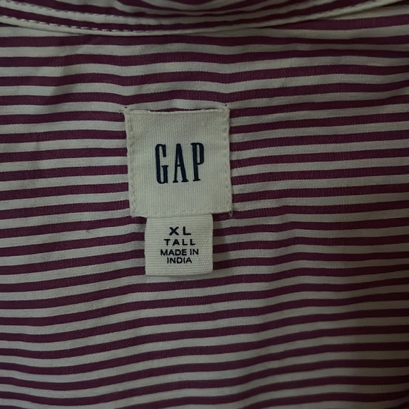 Gap Sleep Shirt - Picture 2 of 8